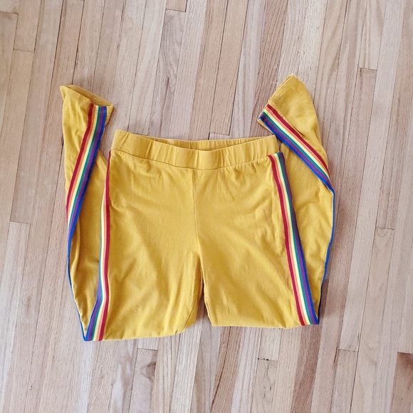 🚫 Donated 🚫 Stripe yellow pants : damage noted - Picture 2 of 9